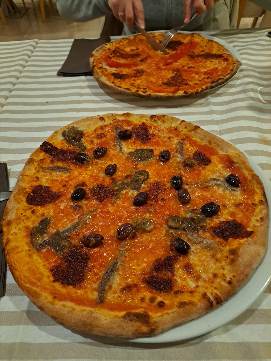 Pizzeria Solis Photos 2
